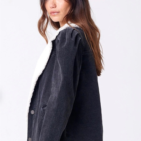 Women’s Sherpa black denim jacket - Picture 3 of 6